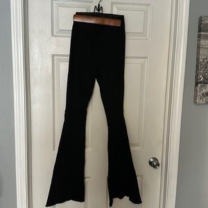 Three birds nest women’s flares